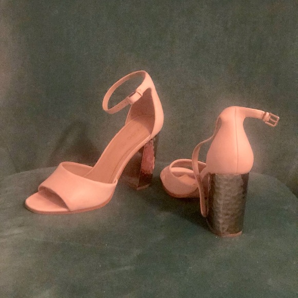 Pink/Chrome ankle strap heels - Picture 1 of 2